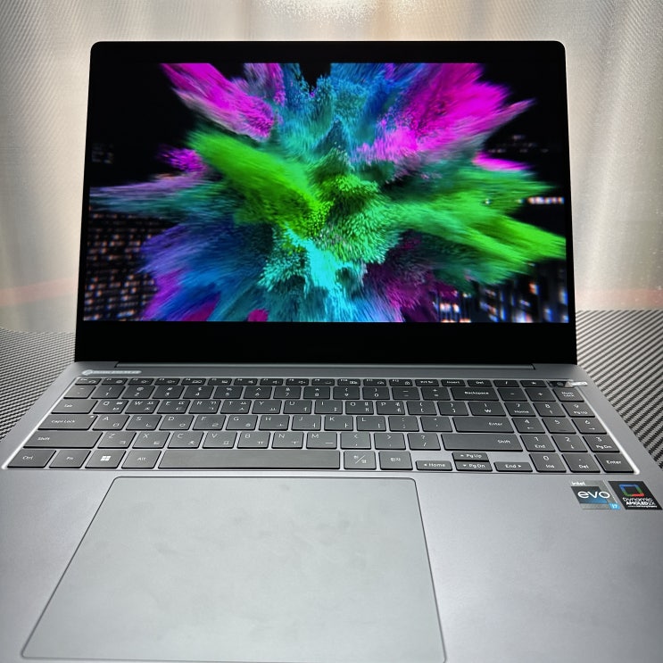 사무용 선물용 노트북추천! 삼성전자 갤럭시 북3 프로 NT960XFT-A51A 사용기 사무용 선물용 노트북추천! 삼성전자 갤럭시 북3 프로 NT960XFT-A51A 사용기