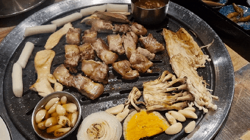  온천천고기집 제주오겹살이 맛있는 '제주상회 온천천점'