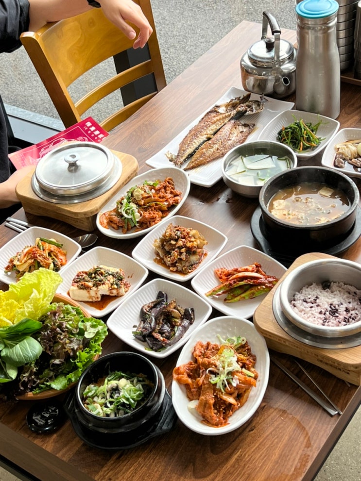  천안 유량동 태조산 주변 맛집 갑부네 우렁 돌솥 쌈밥