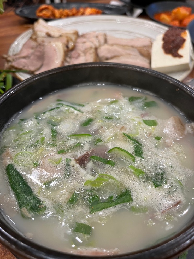 [맛집] 부산 돼지국밥 맛집을 찾아서 : 대건명가