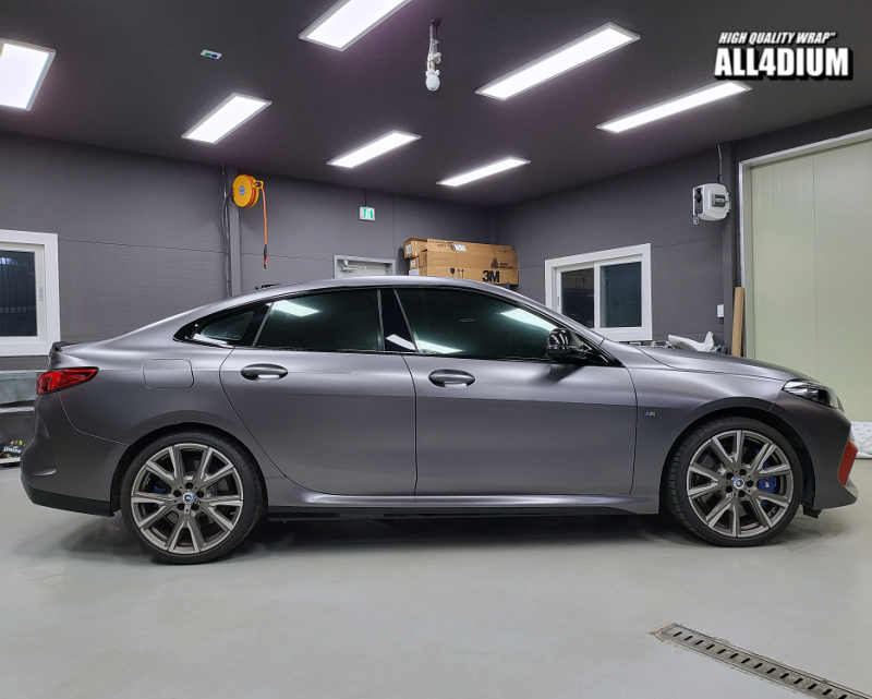 아산 음봉면 / 랩핑 / BMW 2시리즈 M235i 사틴다크그레이 전체랩핑 / BMW / 2시리즈 / 2시리즈 (G42)