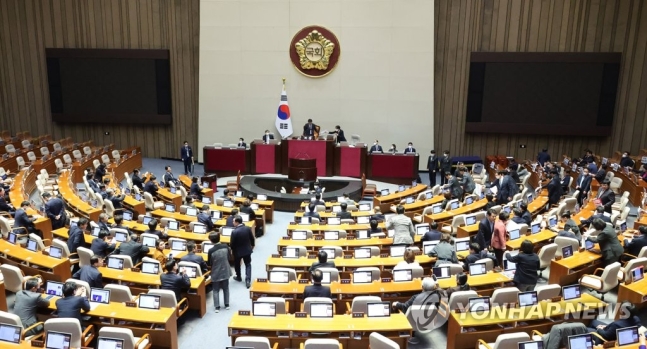 탄핵안 가결에 정국 급랭…'이재명檢수사·특검' 충돌 격화할 듯 탄핵안 가결에 정국 급랭…'이재명檢수사·특검' 충돌 격화할 듯