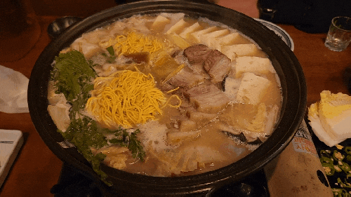 인천 간석사거리 보쌈+고기국수 찐맛집 추천! 레트로 느낌 제대로 나고 안주가 아니라 장인 요리 수준인 금성주점 간석동술집! 인천 간석사거리 보쌈+고기국수 찐맛집 추천! 레트로 느낌 제대로 나고 안주가 아니라 장인 요리 수준인 금성주점 간석동술집!