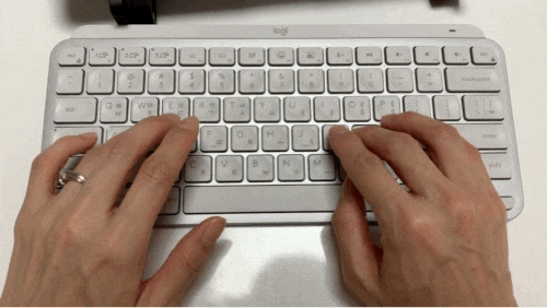 맥북키보드추천 무선블루투스키보드추천 로지텍 MX KEYS MINI 맥북이랑 아이패드에 연결해서 쓰기! (+ 개봉기, 사용후기, 한영키버튼, 유용한기능 등등) 맥북키보드추천 무선블루투스키보드추천 로지텍 MX KEYS MINI 맥북이랑 아이패드에 연결해서 쓰기! (+ 개봉기, 사용후기, 한영키버튼, 유용한기능 등등)