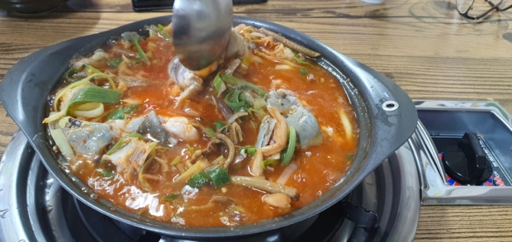  민물 메기매운탕 맛집 석순이네