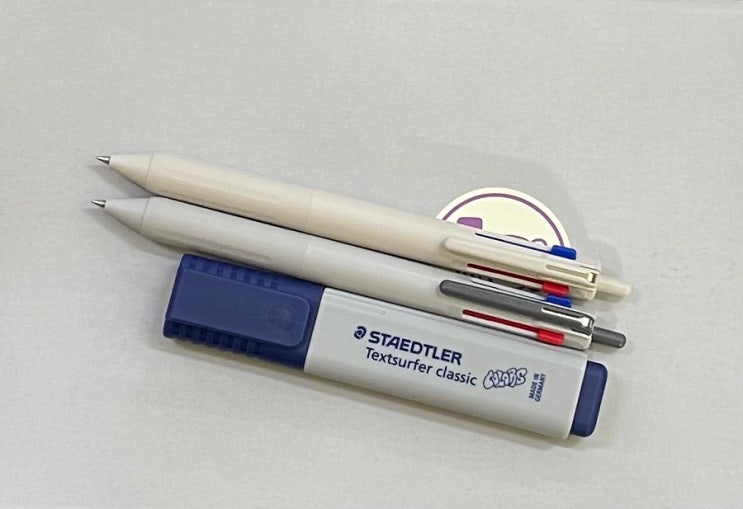  사뭇 변화된 신상  유니 제트스트림3색 507 (Ⅱ)