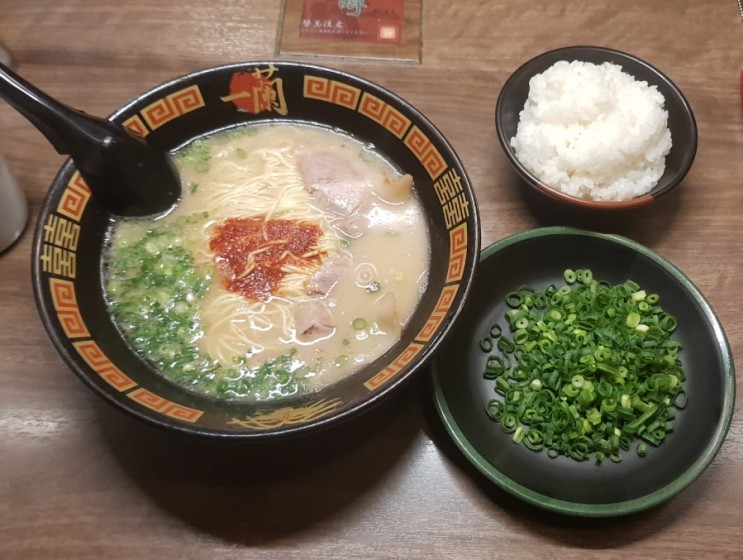 일본 후쿠오카 이치란 라멘집 맛집 맞어??