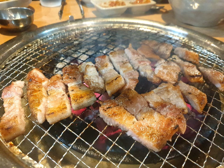  춘천 맛집 돼지고기, 소고기 무한리필 - 돈우회관 [돼지고기 무한리필B]