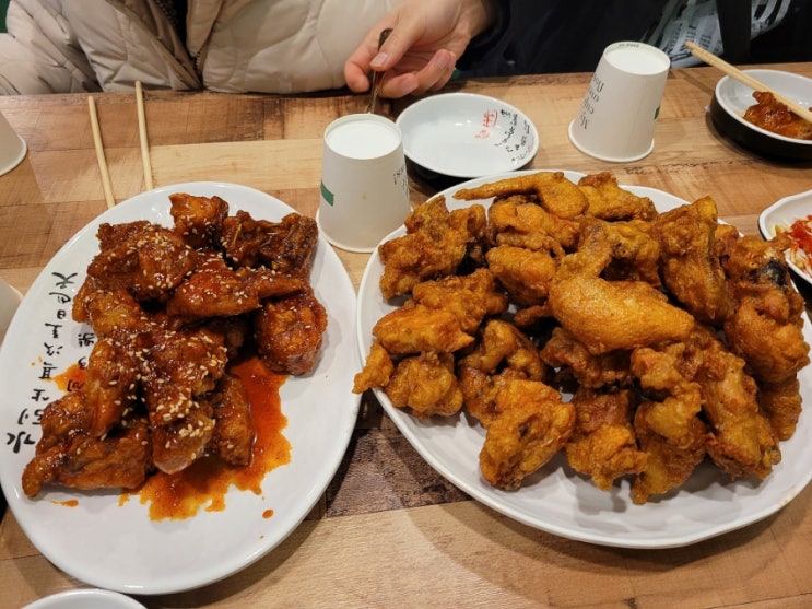 평창 횡계 맛집 알펜시아, 용평리조트 근처 대관령 가마솥 치킨 since 1980 부산장림시장 김천통닭 반 마리도 양이 혜자! 평창 횡계 맛집 알펜시아, 용평리조트 근처 대관령 가마솥 치킨 since 1980 부산장림시장 김천통닭 반 마리도 양이 혜자!