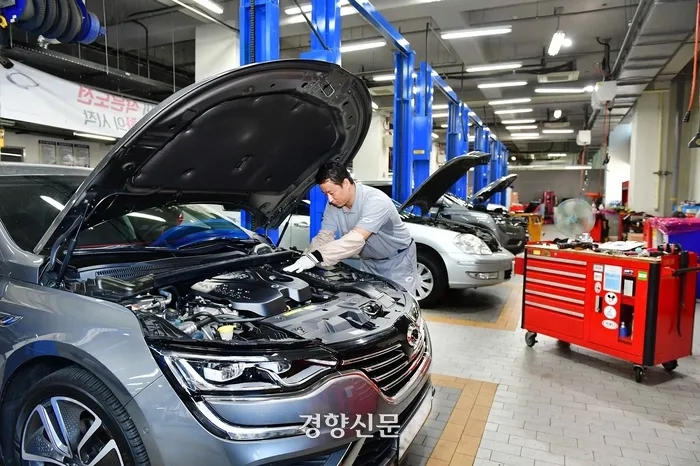 40년된 5% 대금꺾기에 피멍드는 자동차 부품 대리점···삼성화재, 현대해상 등 6대 보험사 공정위 제소 40년된 5% 대금꺾기에 피멍드는 자동차 부품 대리점···삼성화재, 현대해상 등 6대 보험사 공정위 제소