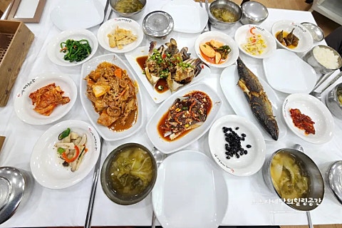 사거리공룡식당 이미지