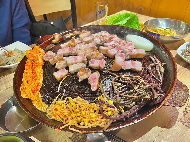 전주 중화산동 ‘원조중산집‘ 솥뚜껑 삼겹살 맛집