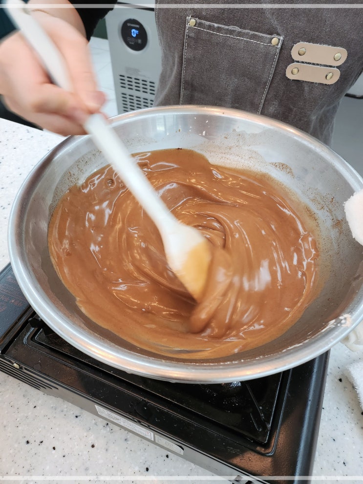 화성제과제빵학원 꾸덕한 다크초코 파운드 케이크 만들기