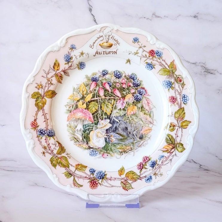  [컨디션 할인]로얄덜튼 Brambly Hedge 브램블리 헷지 사계 가을 샐러드접시
