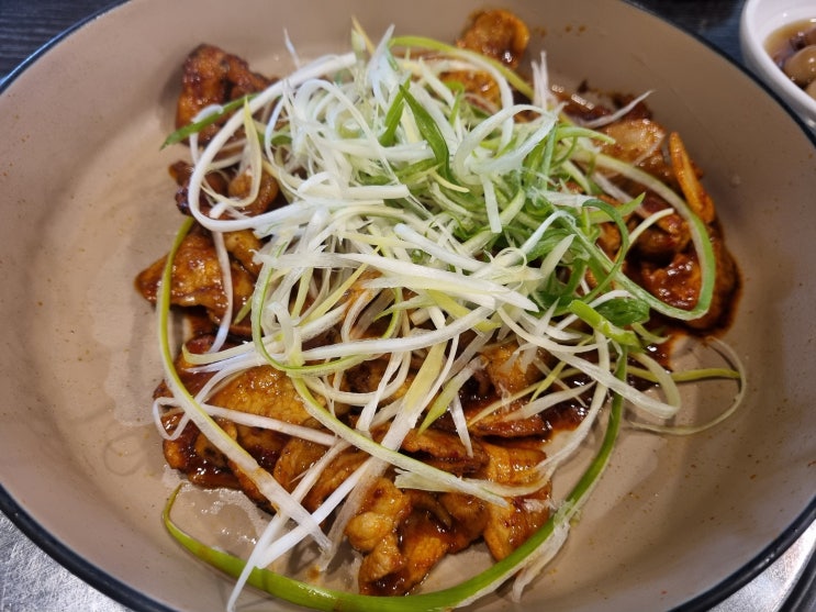 우렁제육쌈밥 평택 합정동 맛집