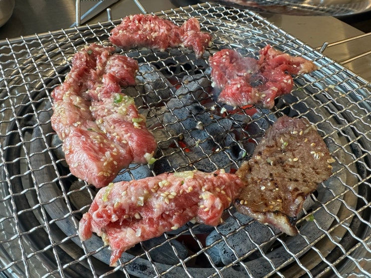  위례 중앙광장 맛집 우대포 소고기 육회 추천