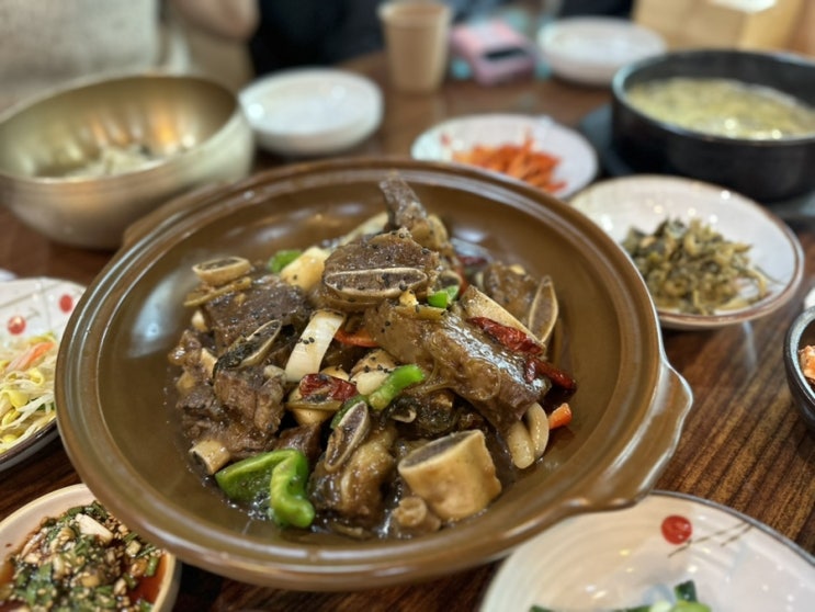  잠실 석촌호수 맛집 시래마루에서 만족스러운 한식 한 끼 :)
