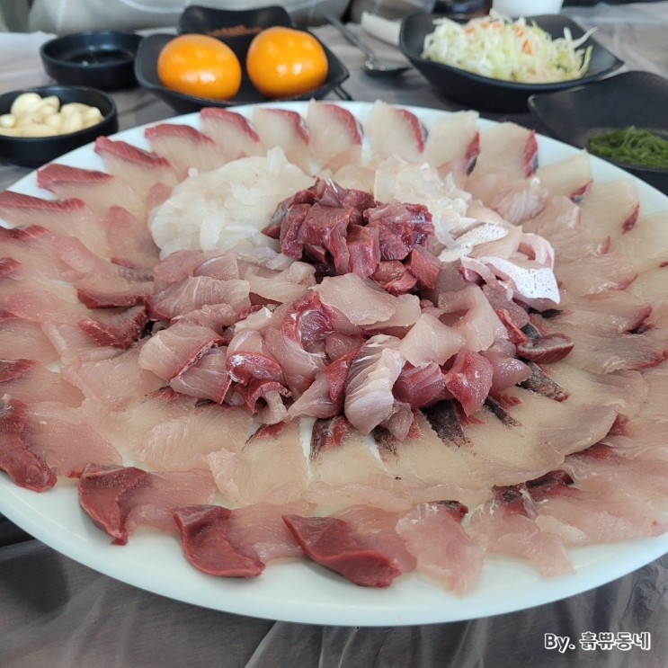 [부산 광안리 맛집] 부산에서 싱싱한 활어가 먹고 싶을 땐 민락회센터로"민락어민활어직판장"