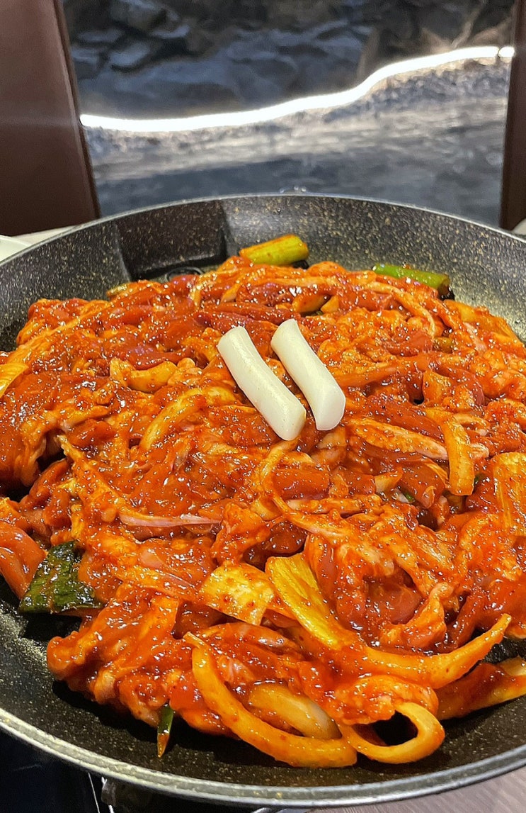  [마산/가포] 동굴에서 먹는 오리 불고기 맛집 동굴집