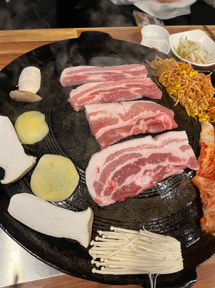  [수원] 조원동 삼겹살 맛집 홍가네 솥뚜껑 생삼겹살, 점심특선도 있어요!