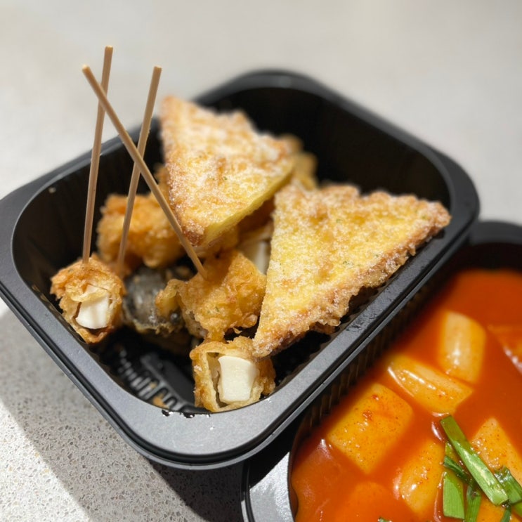 용산 아이파크몰 맛집 옥희분식 튀김 찍먹은 여기서