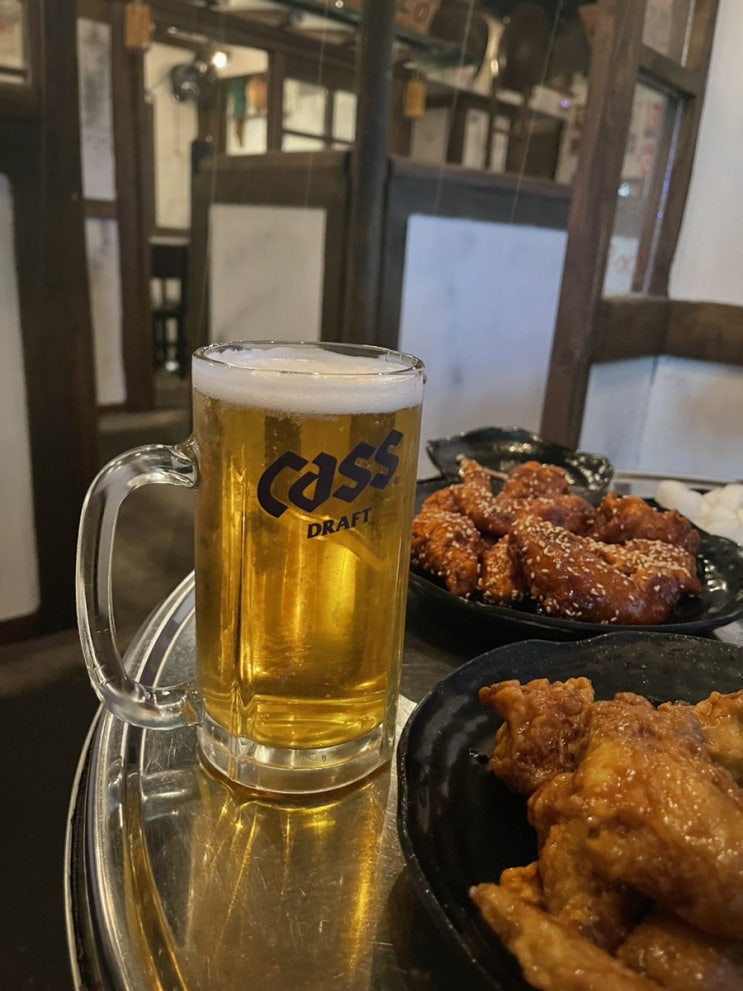 불금엔 역시 대구통닭 경산점 윙봉세트에 생맥주가 짱 불금엔 역시 대구통닭 경산점 윙봉세트에 생맥주가 짱