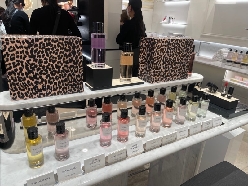 [Maison Dior 메종디올 ROUGE TRAFALGAR 루즈 트라팔가]