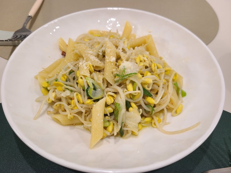  [집밥-보통날] 식감이 맛있는 콩나물 파스타
