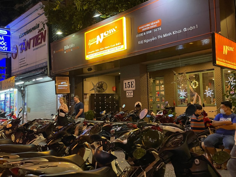 꾸안넴 분짜 호치민 (1군)