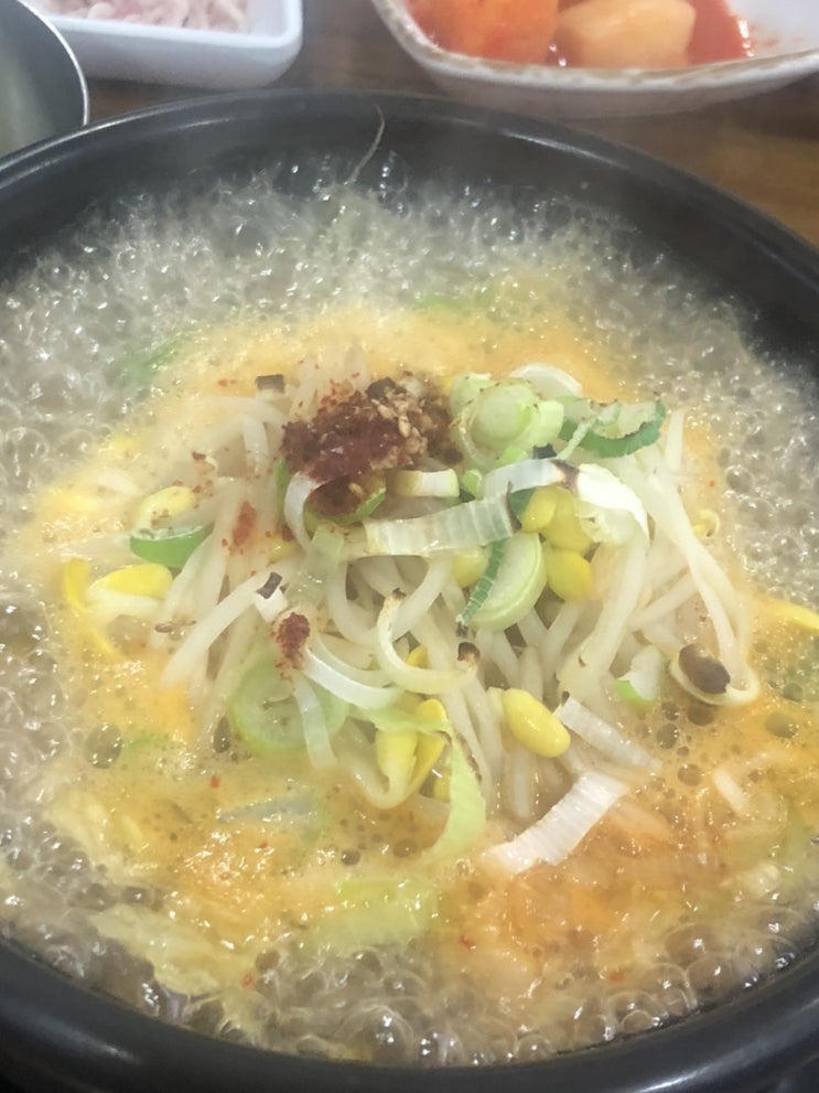  완산골명가 압구정점 압구정성당 근처 한식 한정식 아침 점심 저녁 혼밥 맛집 국물 찌개