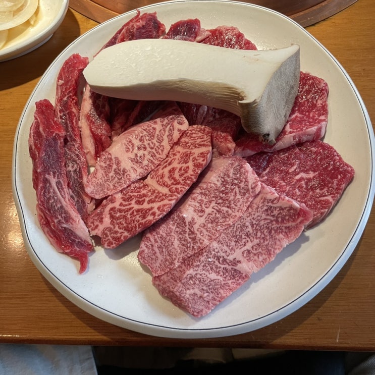  [군자] 새벽집 군자점 : 군자동 맛집 중 한우 마블링으로는 일등