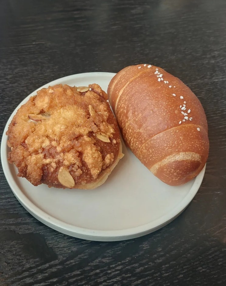  c느리 생파 디저트:강서마곡 밀화당-소금빵,레몬타르트,고구마고로케,초코마들렌(빵덕후)