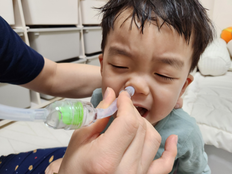  곧 세돌되는 지금까지도 쓰는 콧물흡입기, 코끼리뻥코3 (기존 버전과 비교 포함)