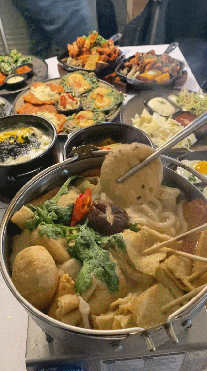  압구정로데오거리술집, 감성에 빠져버린 곳