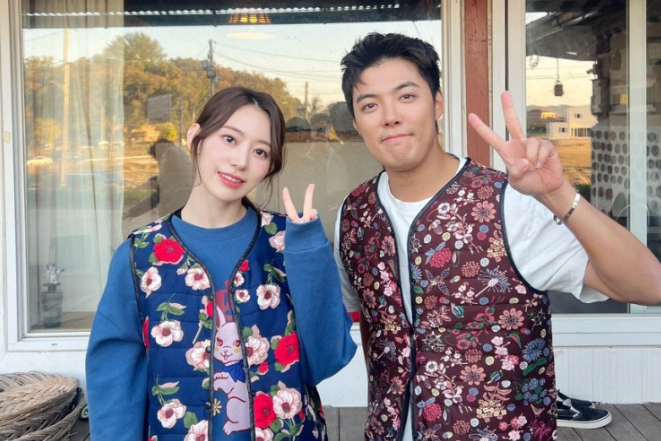 <b>르세라핌 사쿠라</b> 목소리가(스피치강사) 걱정된다.
