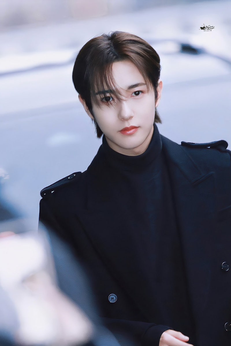 공항 런쥔 ..