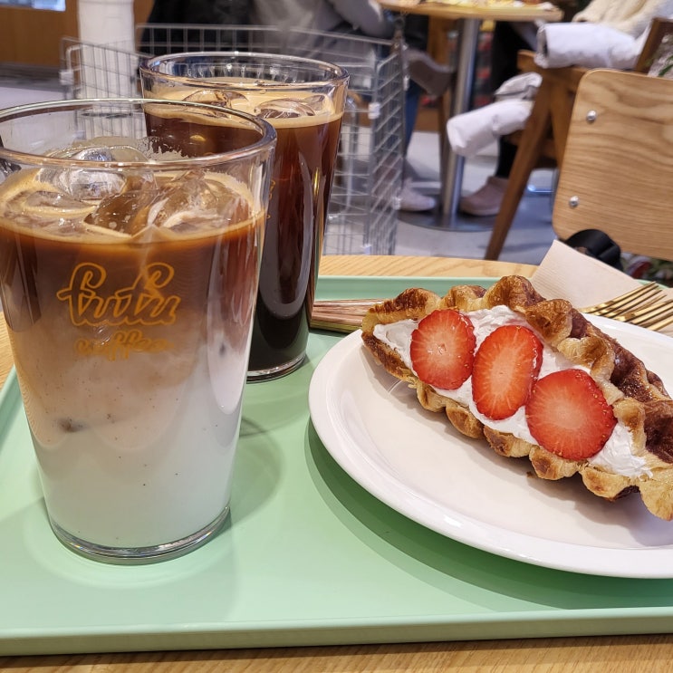  울산 삼산 카페 : 크로플 맛집 FUFU COFFEE<푸푸커피>