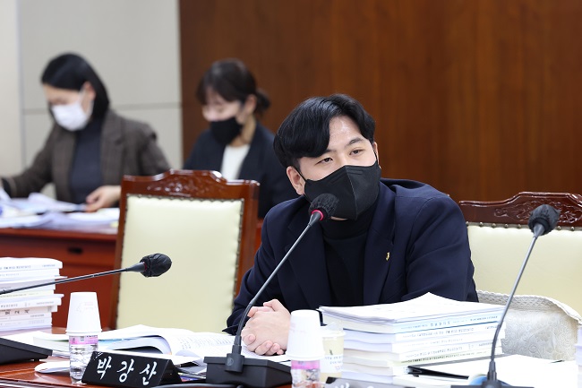 박강산 서울시의원, 난방비 폭탄, 서울교육현장 챙겨야”