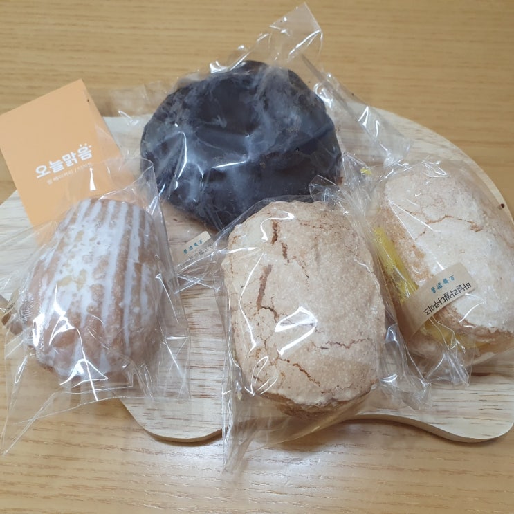 쌀로 만든 디저트 카페 오늘맑음 - 커피와 함께 즐기는 다양한 종류의 수제디저트 쌀로 만든 디저트 카페 오늘맑음 - 커피와 함께 즐기는 다양한 종류의 수제디저트