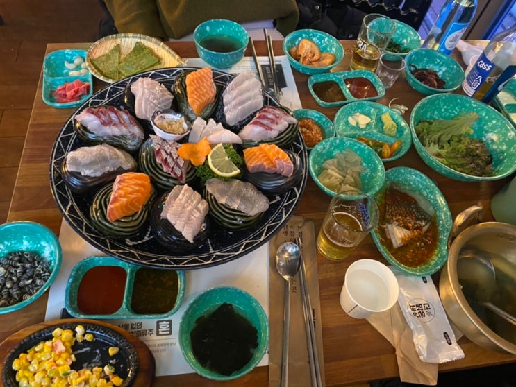  오늘 행운의 컬러는 올리브색