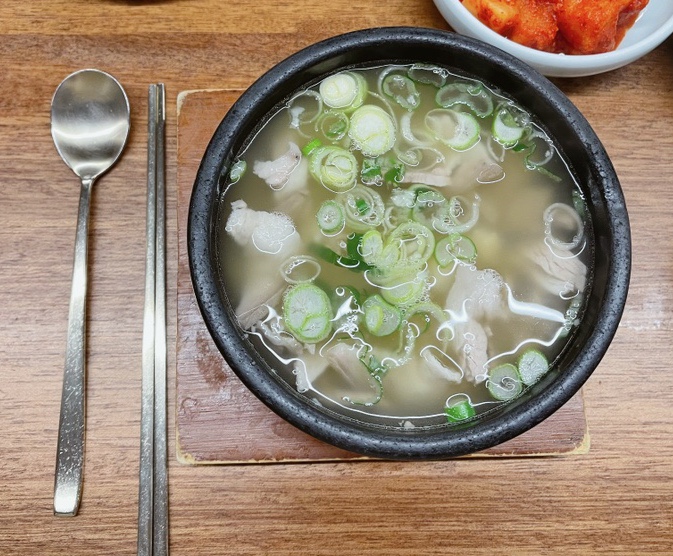  부산 엘시티 맛집 고기듬뿍 해운대 극동돼지국밥 프리미엄 돼지국밥
