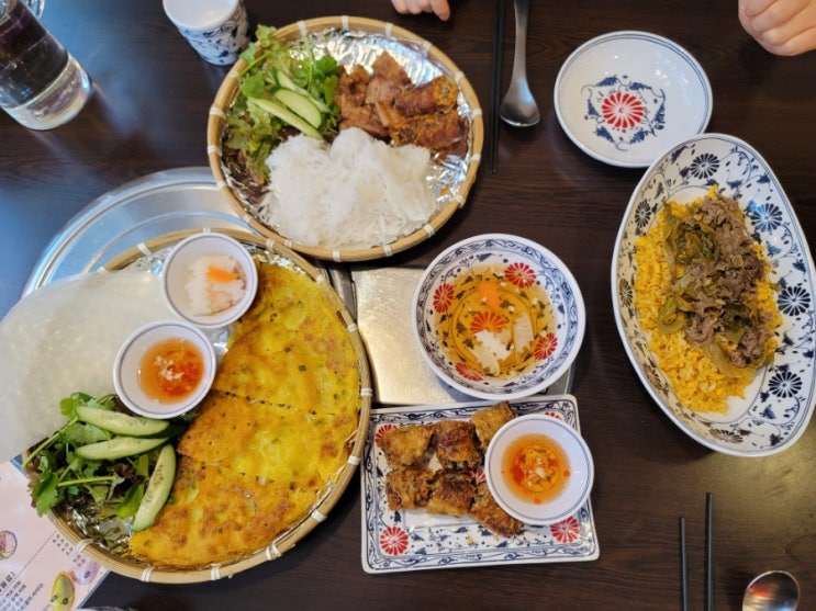분당 야탑맛집 곡하노이 베트남 정통 레스토랑 에서 가족과 맛있는 식사 하고 왔어요