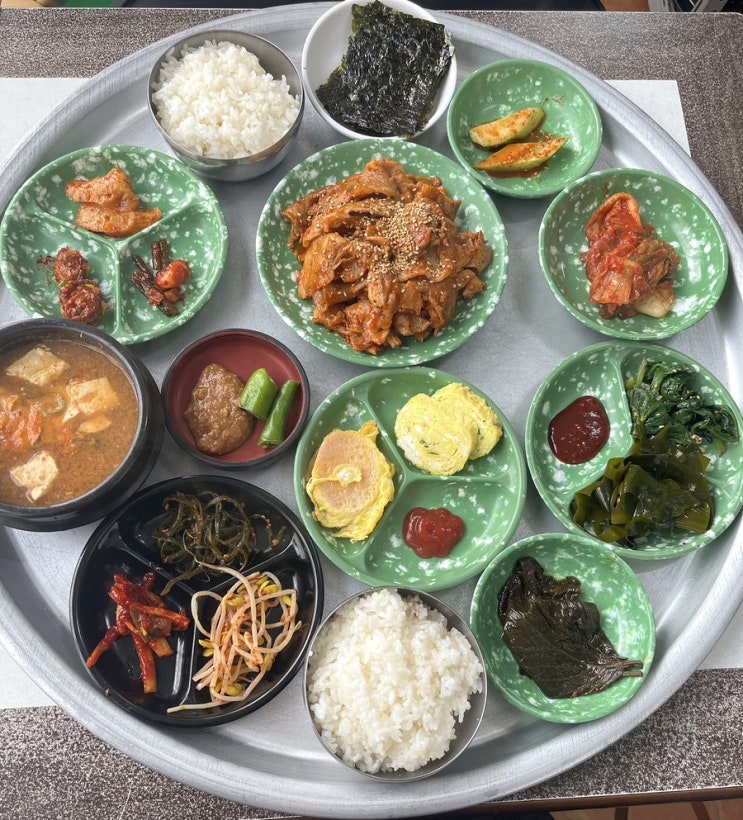 경주 황리단길 근처 제육볶음 한식맛집 '월성분식'