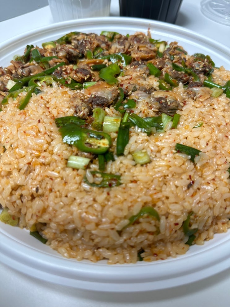  줄서서 기다려야 먹을 수 있는 강릉 맛집 엄지네 포장마차 시그니쳐 메뉴 "꼬막비빔밥" 배달의 민족으로 주문해서 집에서 시켜먹어본 후기