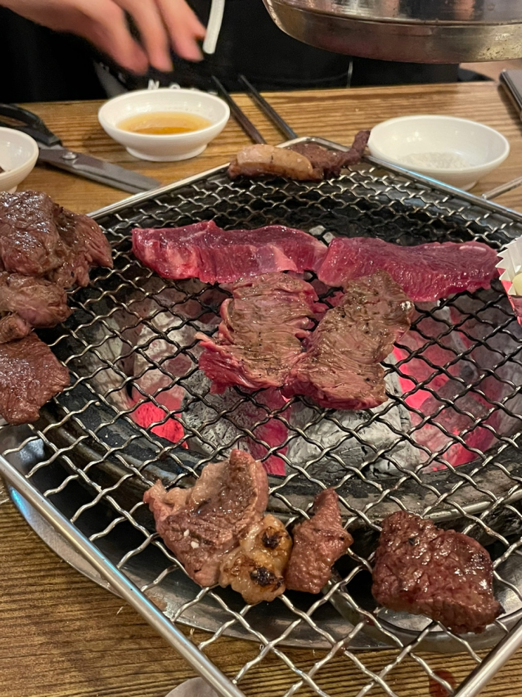  횡성 맛집 || 라오니아 | 횡성 한우 무한리필 | 내 뱃속에 牛~ 소리