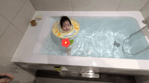 출산선물로 굳굳! 스위마바 애기 목튜브