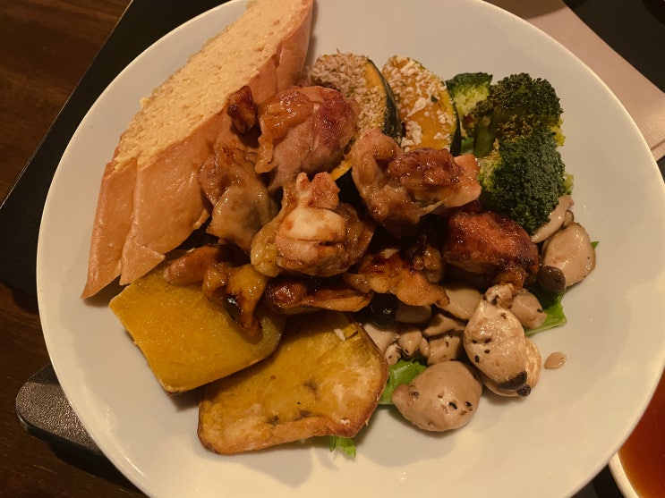  연희동 브런치 샐러드 맛집 팔레트