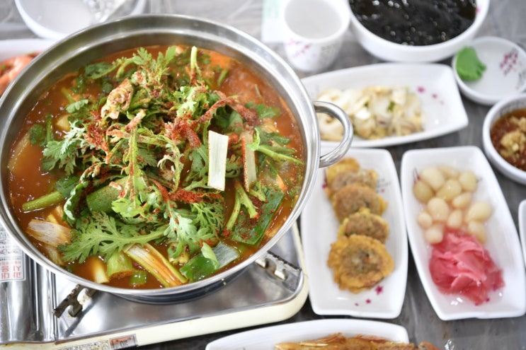  동명항맛집 :: 속초 드라이브 가볼만한 곳 '충청도횟집'