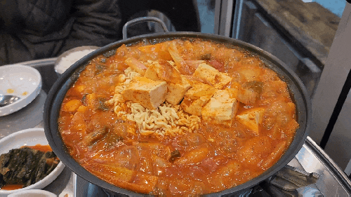 부평역고기집 삼겹살, 주물럭 찌개까지 모든 것을 갖춘 돼지랑찌개랑 부평점 부평역고기집 삼겹살, 주물럭 찌개까지 모든 것을 갖춘 돼지랑찌개랑 부평점