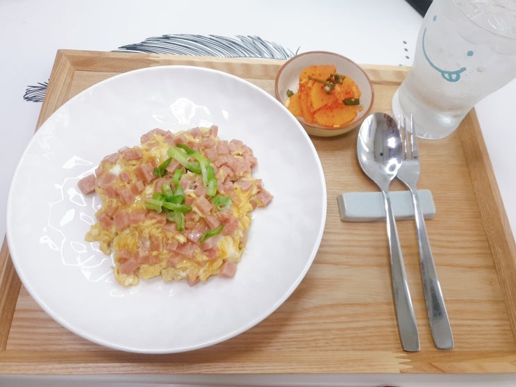  자취생 요리 혼밥메뉴 레시피 깍둑햄 돈부리